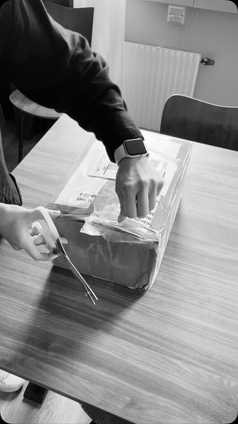 LIVE workday @lessebo_paper #photography #photoshoot #film #creativeagency